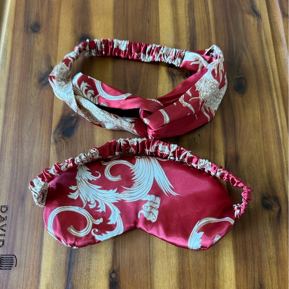 NWOT sleep eye mask & matching headband for hair - Picture 4 of 7